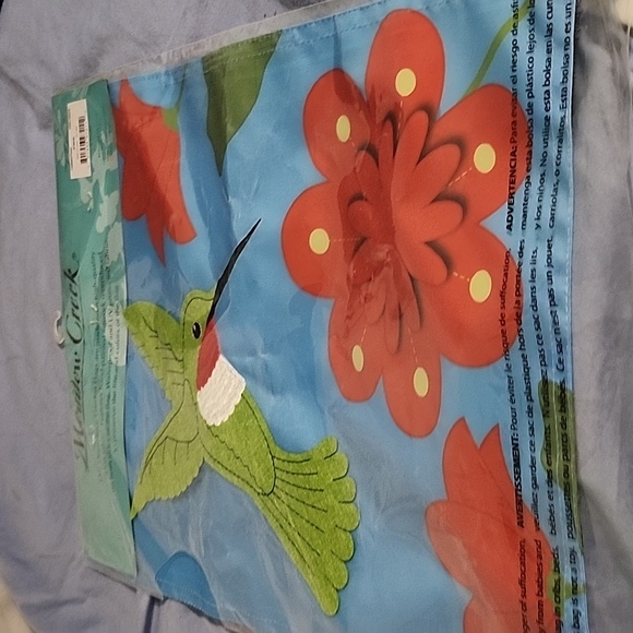 Hummingbird flag - Picture 1 of 4